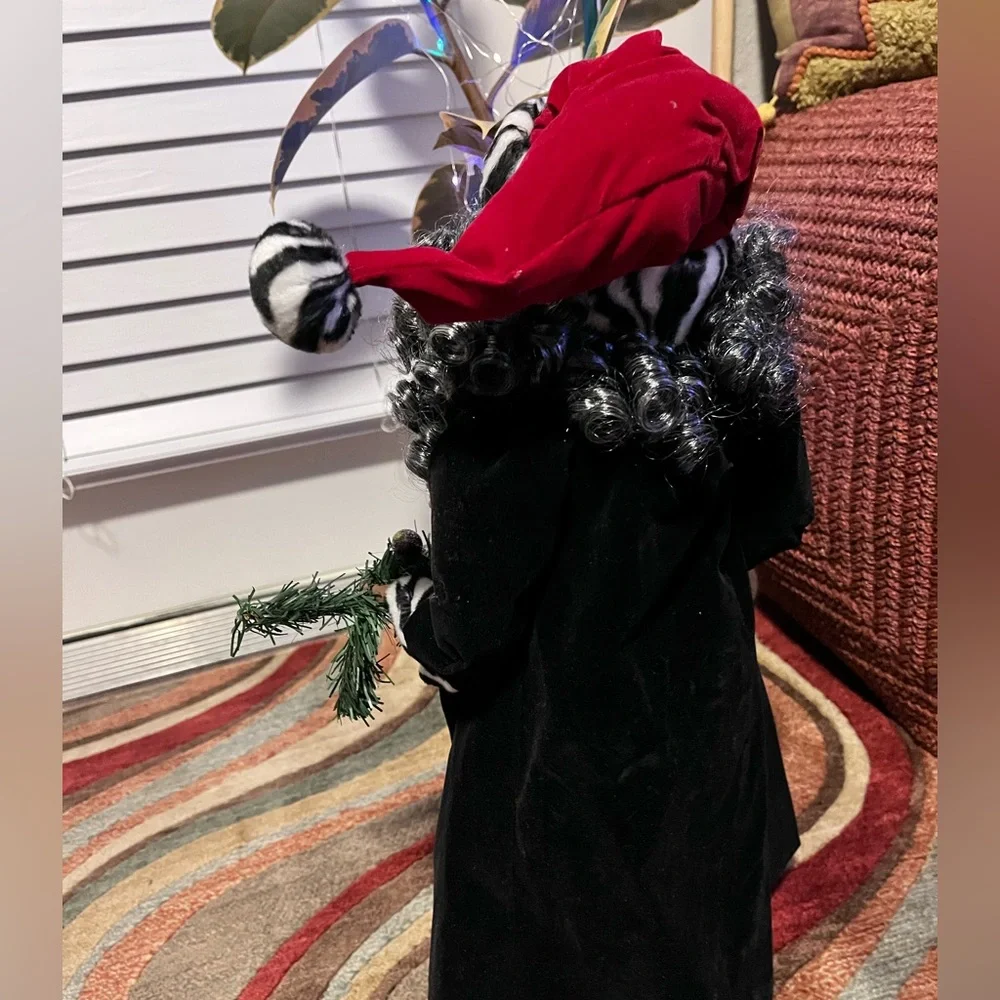 PRE-LOVED VINTAGE 19” TALL BLACK SANTA CLAUS DISPLAYED WITH HIS SOFT CURLY BEARD